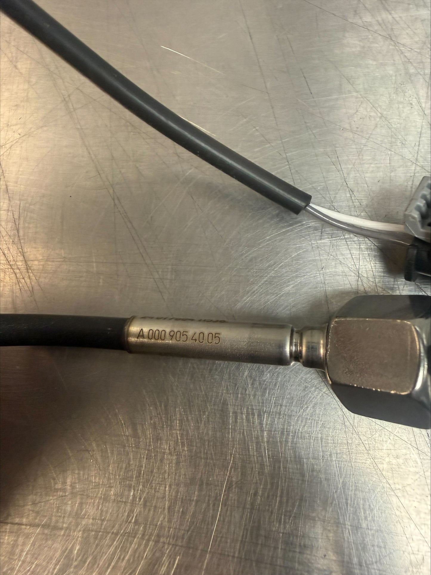 Genuine Mercedes-Benz Exhaust Temperature Sensor, For 906/907 Sprinter, A0009054005