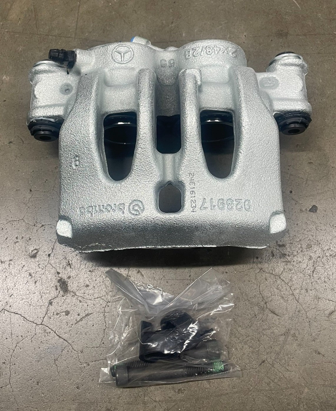 Genuine Mercedes-Benz LH Front Brake Caliper, For 447 Vito, A4474207600