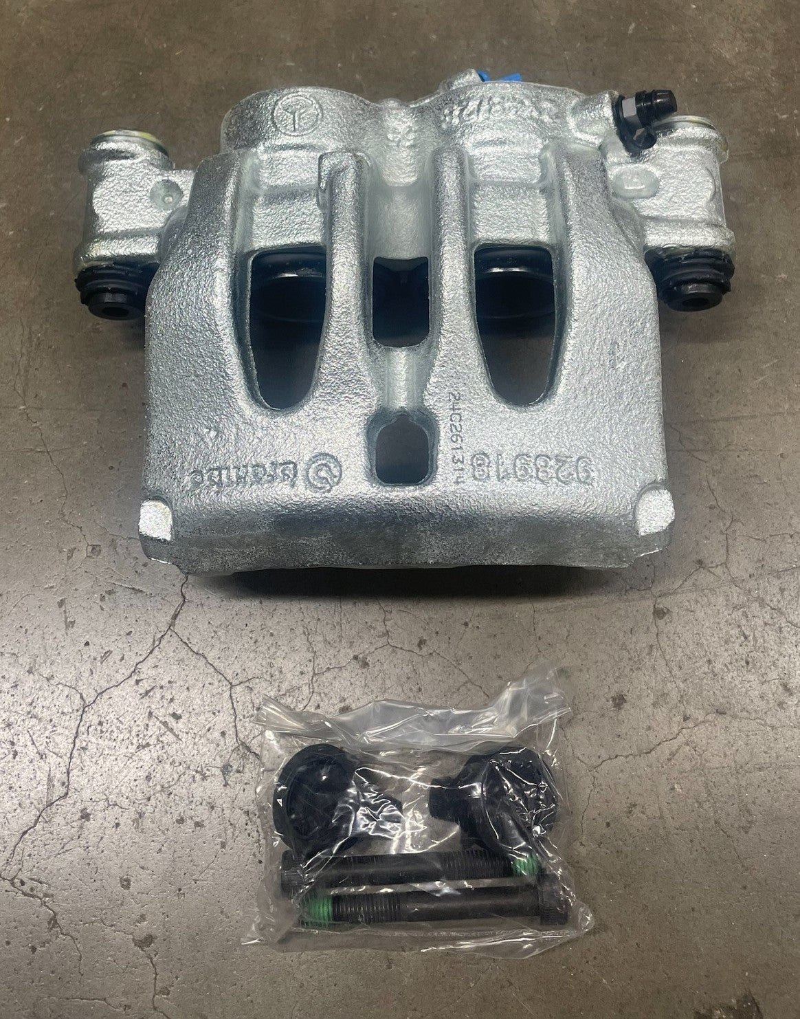 Genuine Mercedes-Benz RH Front Brake Caliper, For 447 Vito, A4474207700