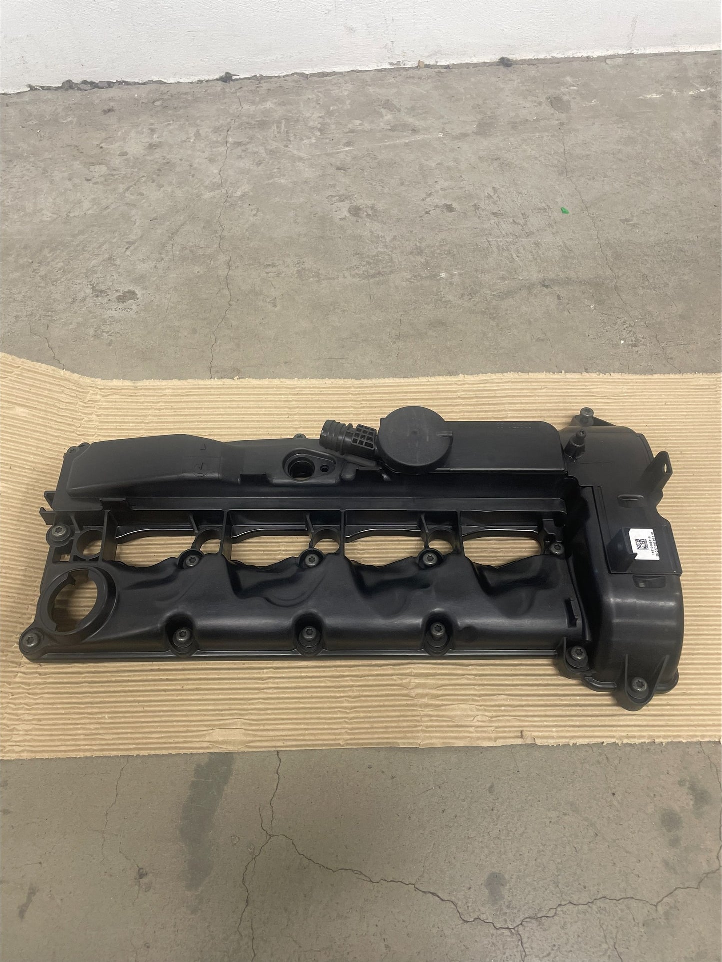 Mercedes-Benz Cylinder Head Cover, For OM651 Engine, A6510108918