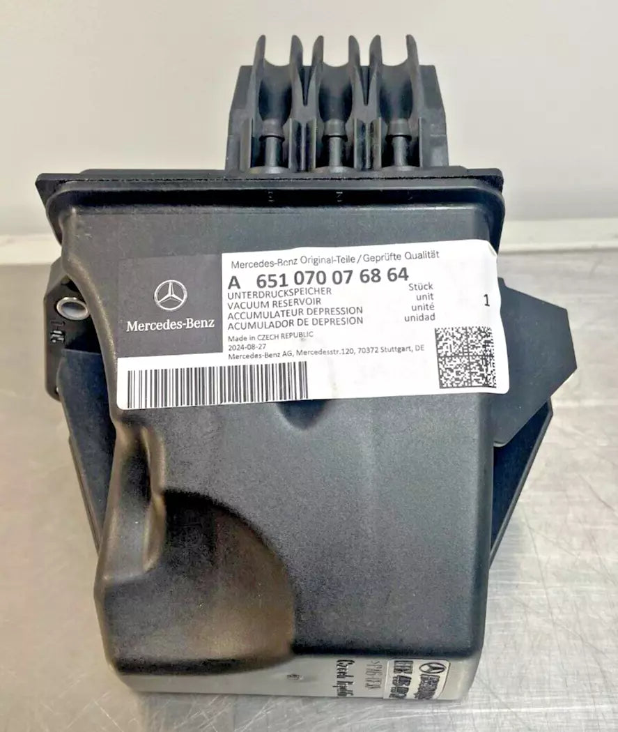 Mercedes-Benz Vacuum Reservoir, OM651 Engine, A6510700768
