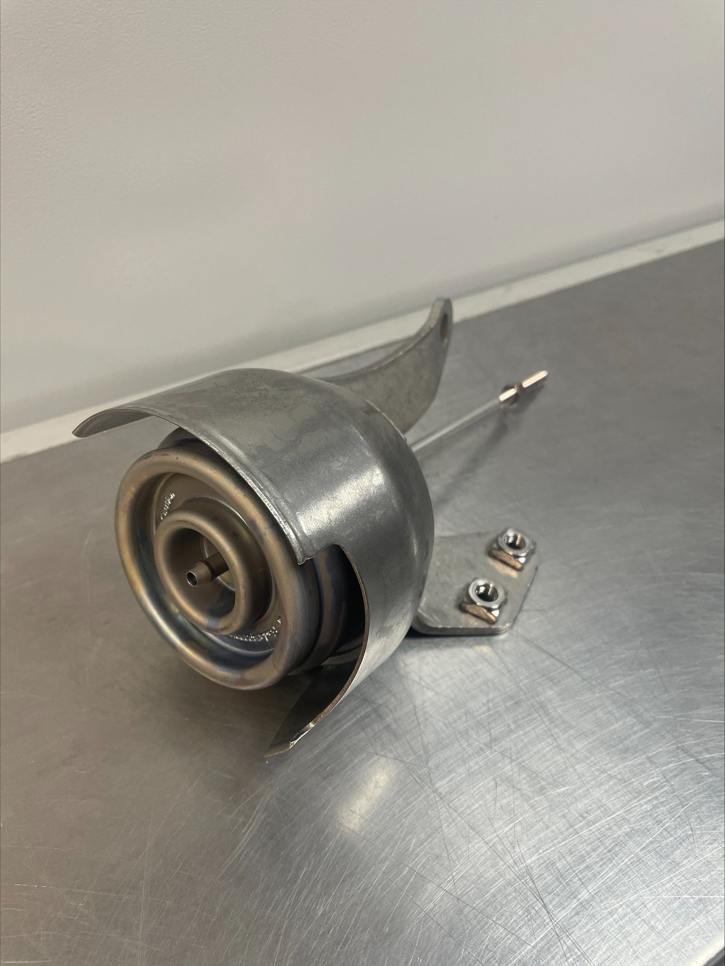Mercedes-Benz Turbo Vacuum Cell, For OM651 Engine, A6510900100