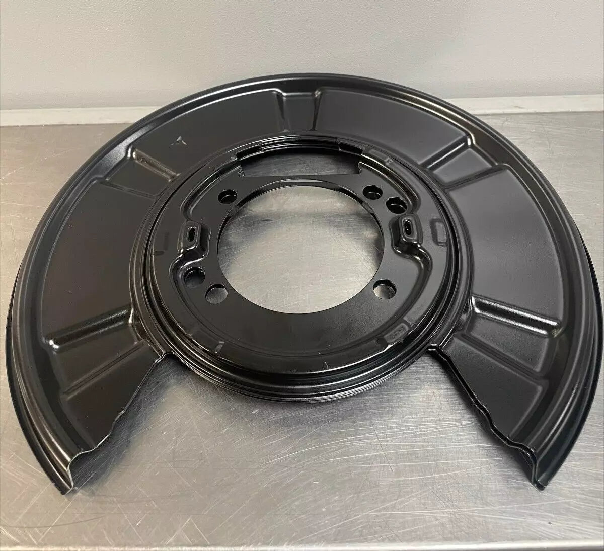 Genuine Mercedes-Benz Sprinter Rear Backing Plates - Set Of Two - 3.5T 906/907/910 Sprinter - A9064230420