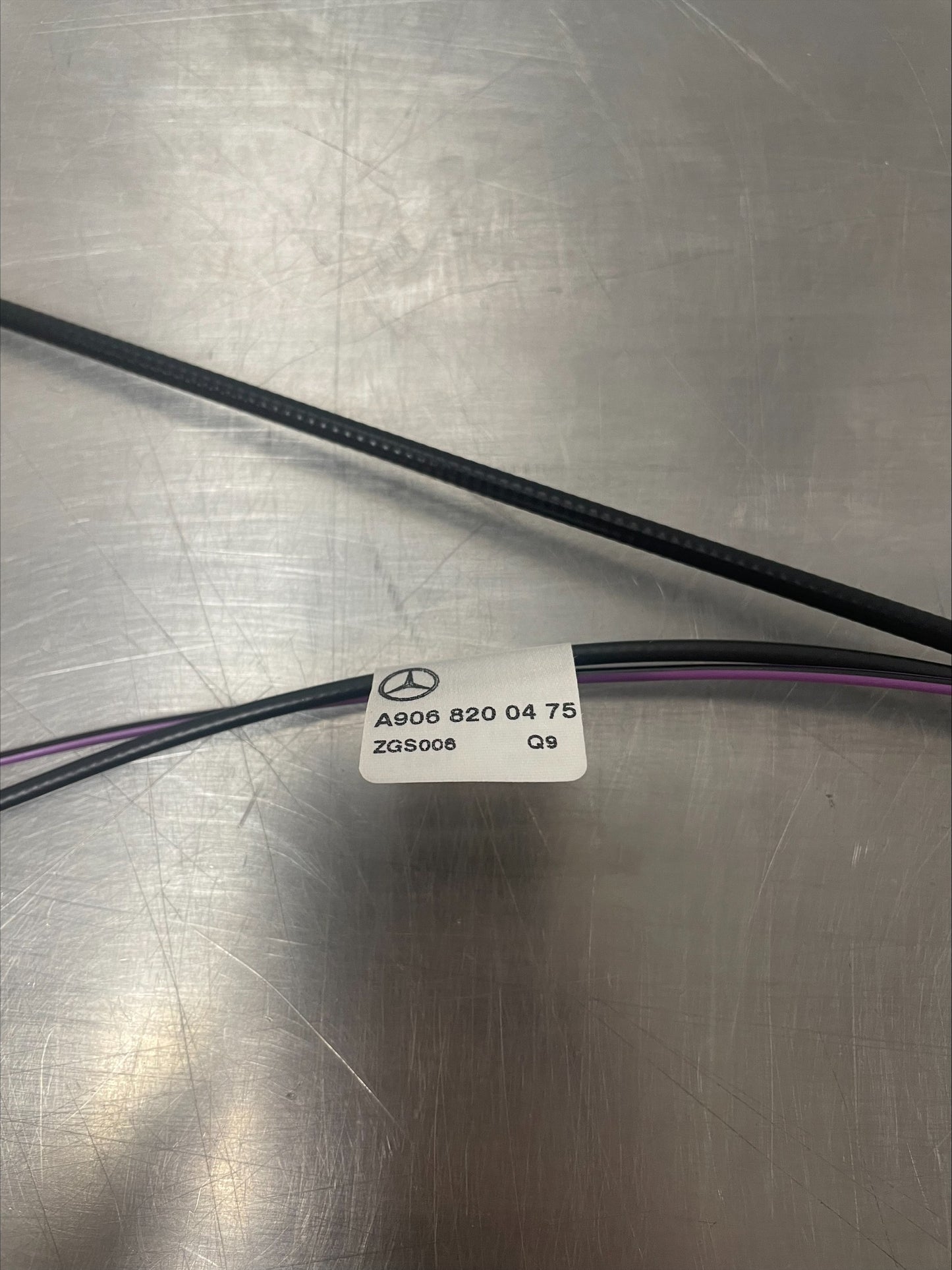 Mercedes-Benz Antenna, For 906 Sprinter, A9068200475