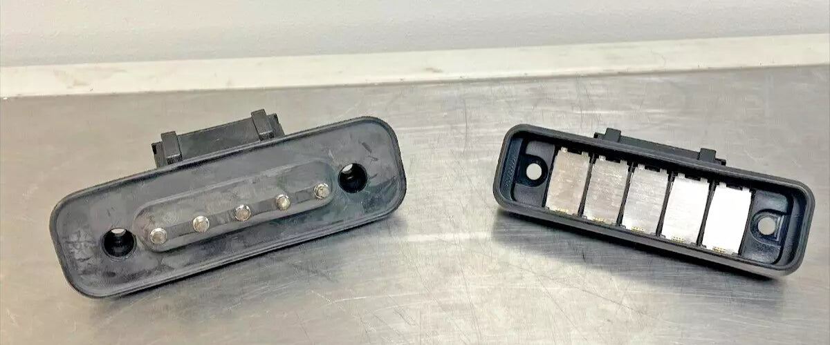 Mercedes-Benz Contact Pins & Plate, For Sprinter/Vito, Sliding Door