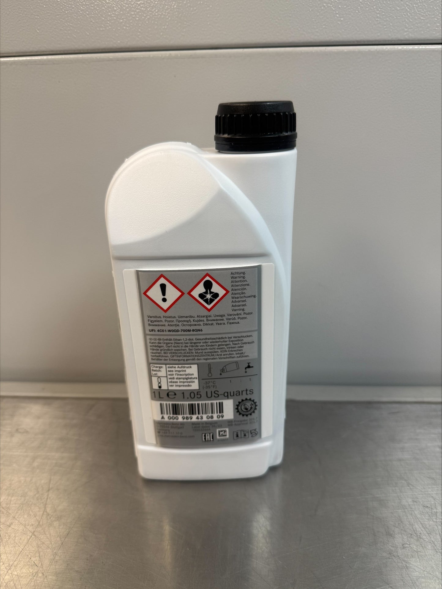 Genuine Mercedes-Benz Anti-Freeze/Coolant, Blue,  1L, MB325.7, A0009894308
