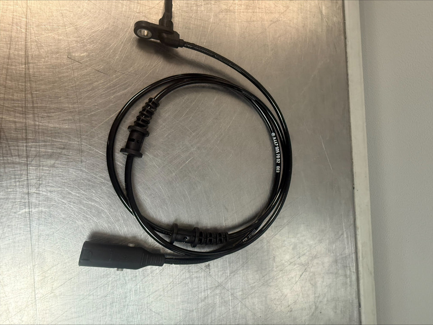 Genuine Mercedes-Benz Front ABS Sensor, For 447 Vito/V-Class, A4479057002