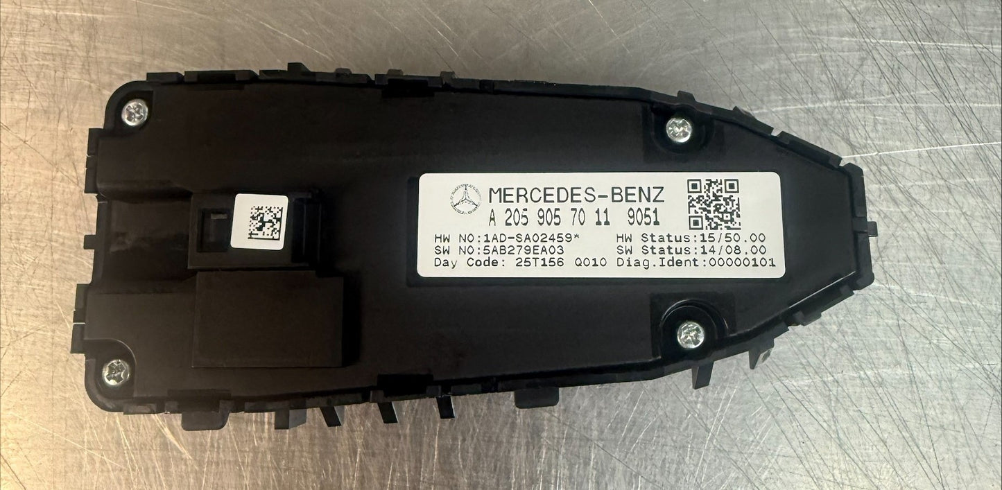 Genuine Mercedes-Benz Vito, Driver's Window Switch, 447 Vito/V-Class, A2059057011