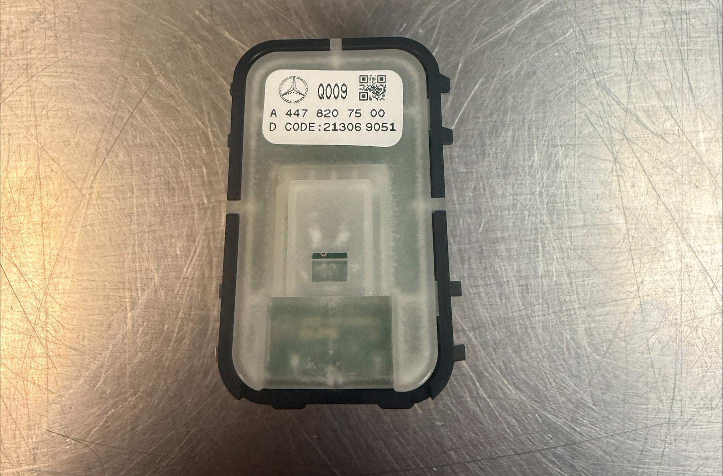 Genuine Mercedes-Benz Rear Vent Window Switch, For 447 Vito/V-Class, A4478207500